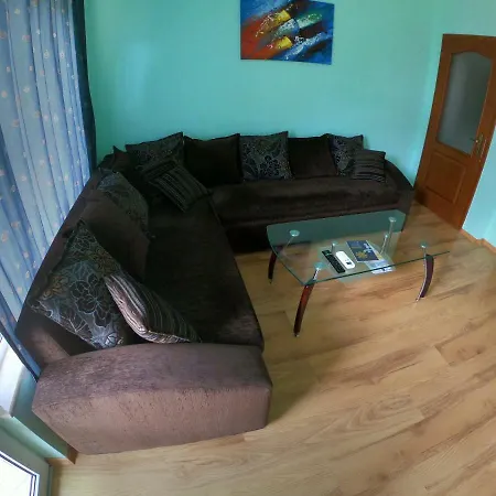 Apartment Plaisir